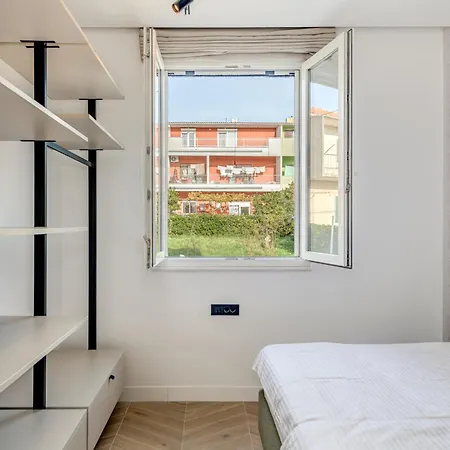 Villa Beachfront Costabella