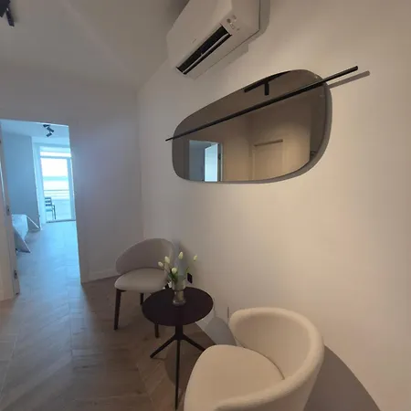 Villa Beachfront Costabella *