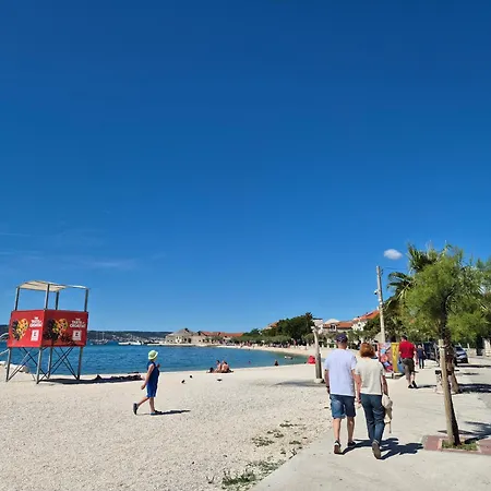 Beachfront Costabella Kaštela